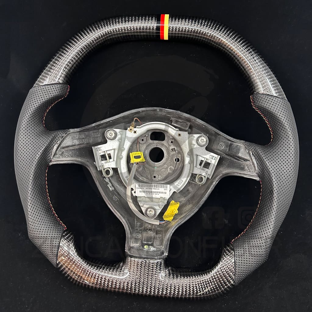1997-2003 Volkswagen/VW Jetta/Golf MK4 Carbon Fiber Steering Wheel