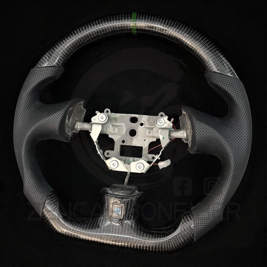 1999-2005 Mazda MX-5 (NB) Miata Carbon Fiber Steering Wheel