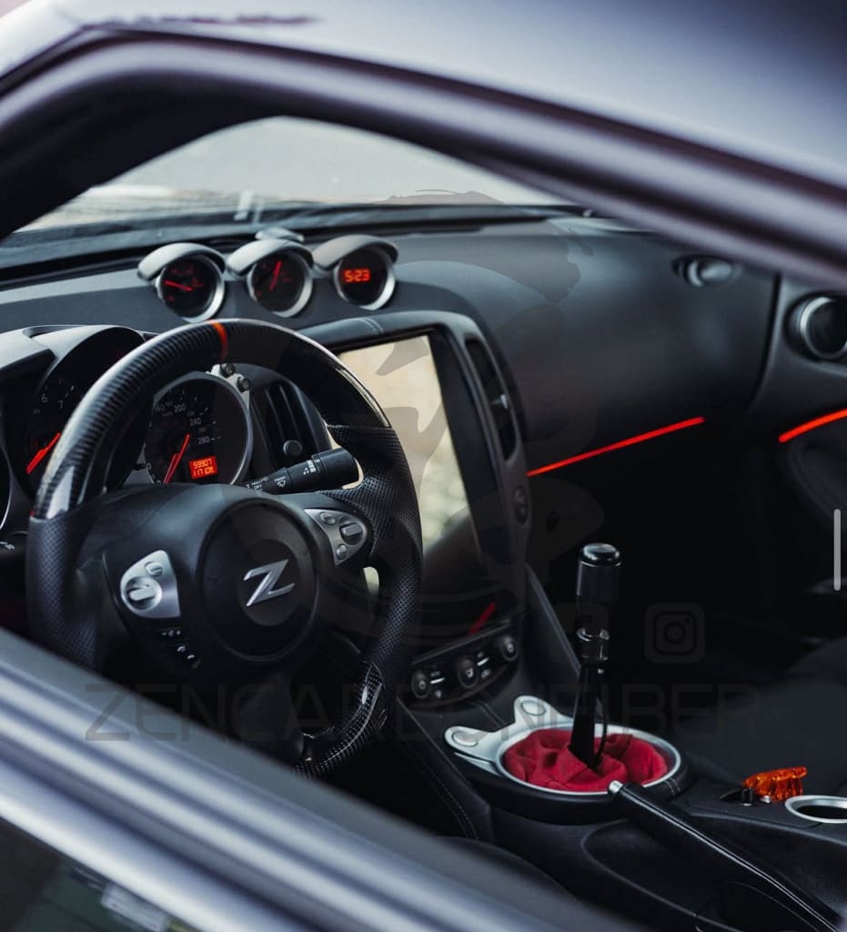 2009+ Nissan 370Z/Juke/09-14 Maxima Carbon Fiber Steering Wheel