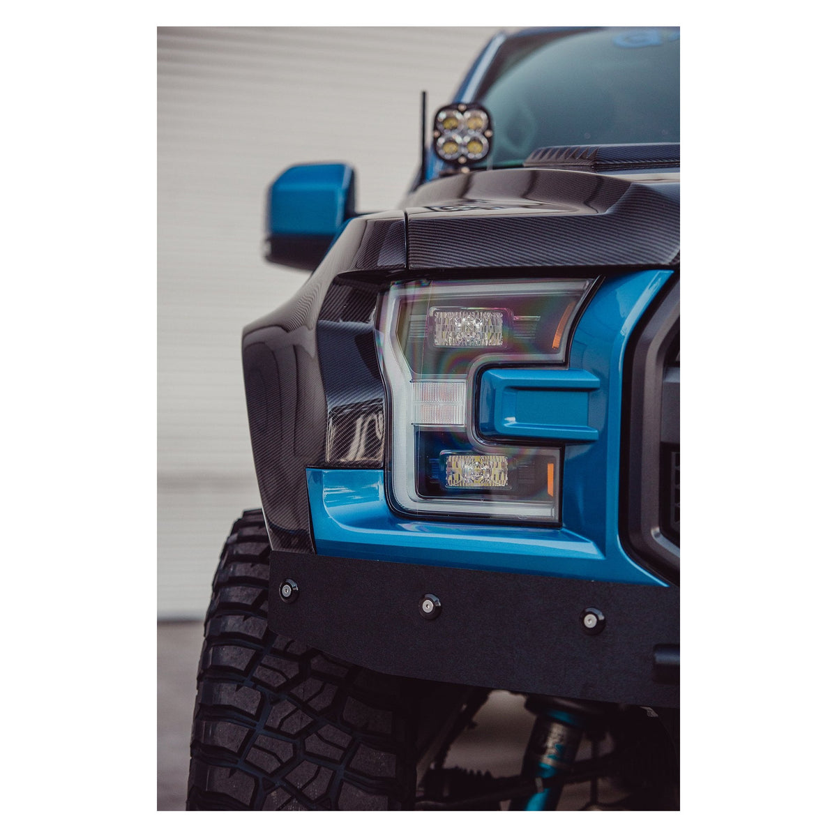 Carbon fiber wide fenders for 2017-2020 Ford Raptor (2" rise & 4" wider)