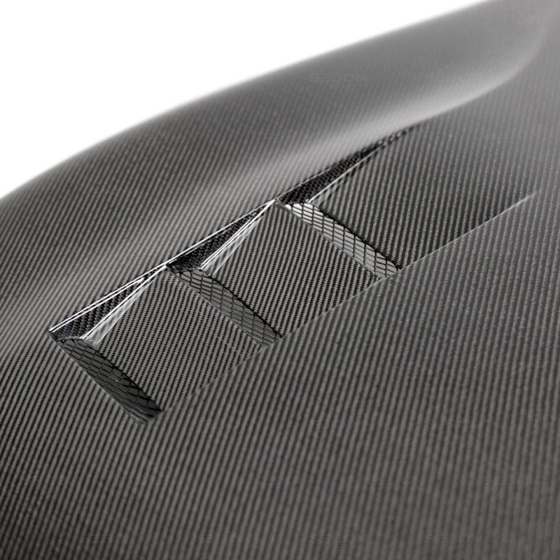 Seibon 19-20 Toyota Corolla Hatchback TS-Style Carbon Fiber Hood