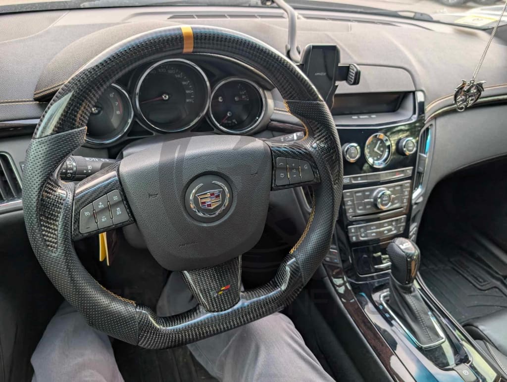 2008-2014 Cadillac CTS/CTS-V Carbon Fiber Steering Wheel