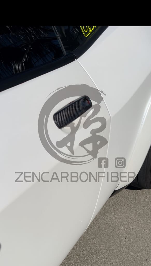 2011+ Dodge Charger/Challenger Carbon Fiber Door Handle Covers