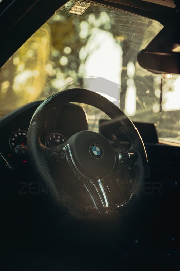 BMW F2X/F3X/F8X/F1X Carbon Fiber Steering Wheel