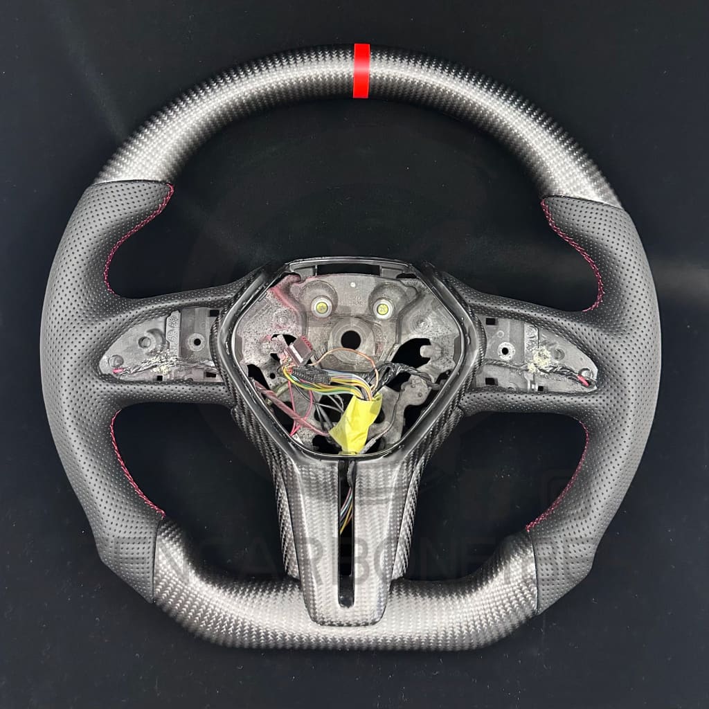 2017+ Infiniti Q60/2018+ Q50 Carbon Fiber Steering Wheel