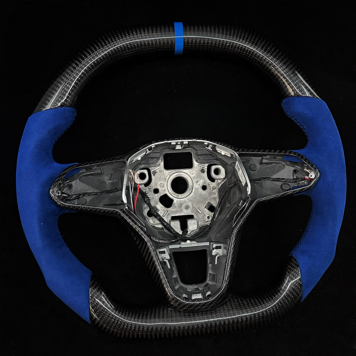 2022+ Volkswagen/VW Golf MK8 GTI/R/Jetta GLI Carbon Fiber Steering Wheel