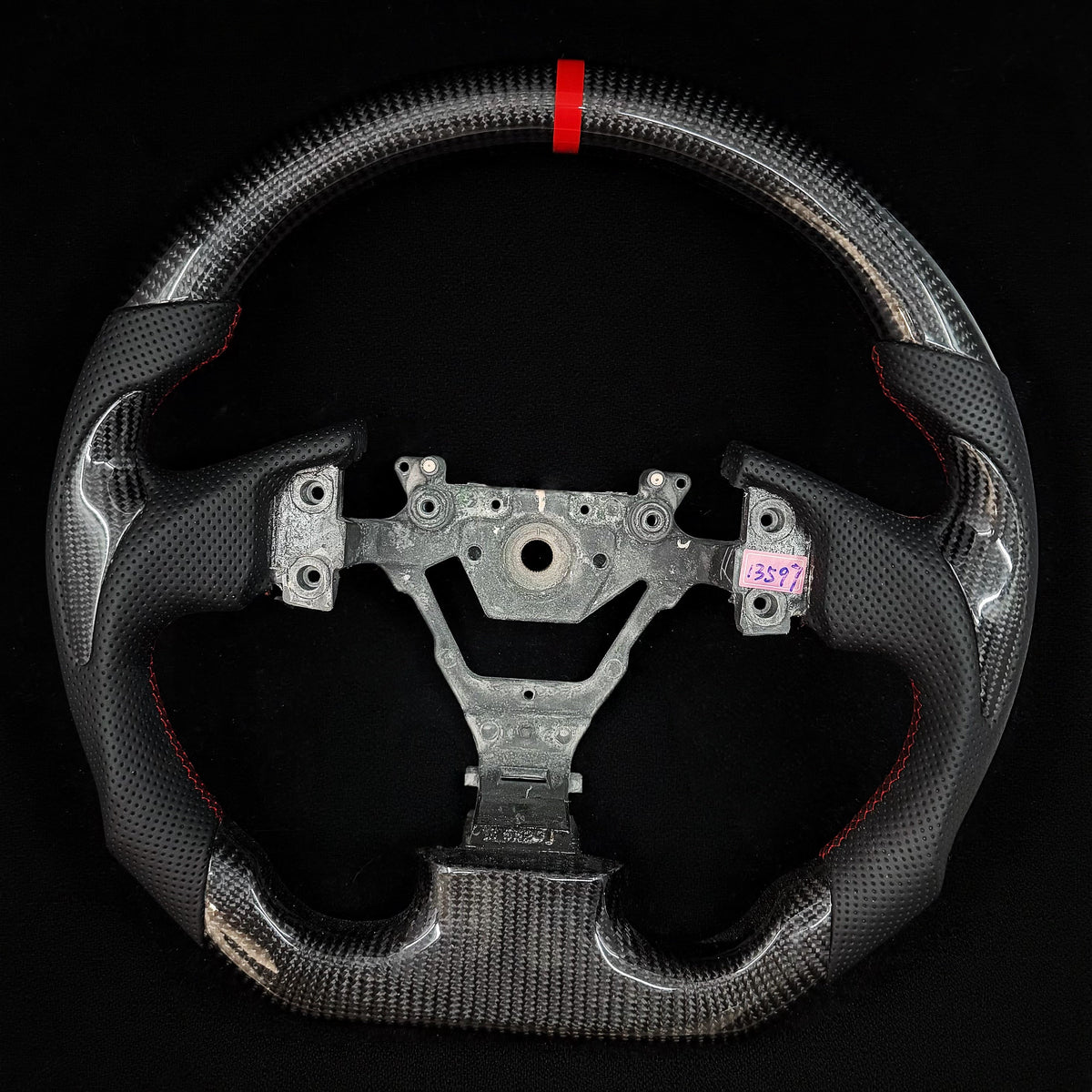 2003-2007 Infiniti G35 Carbon Fiber Steering Wheel