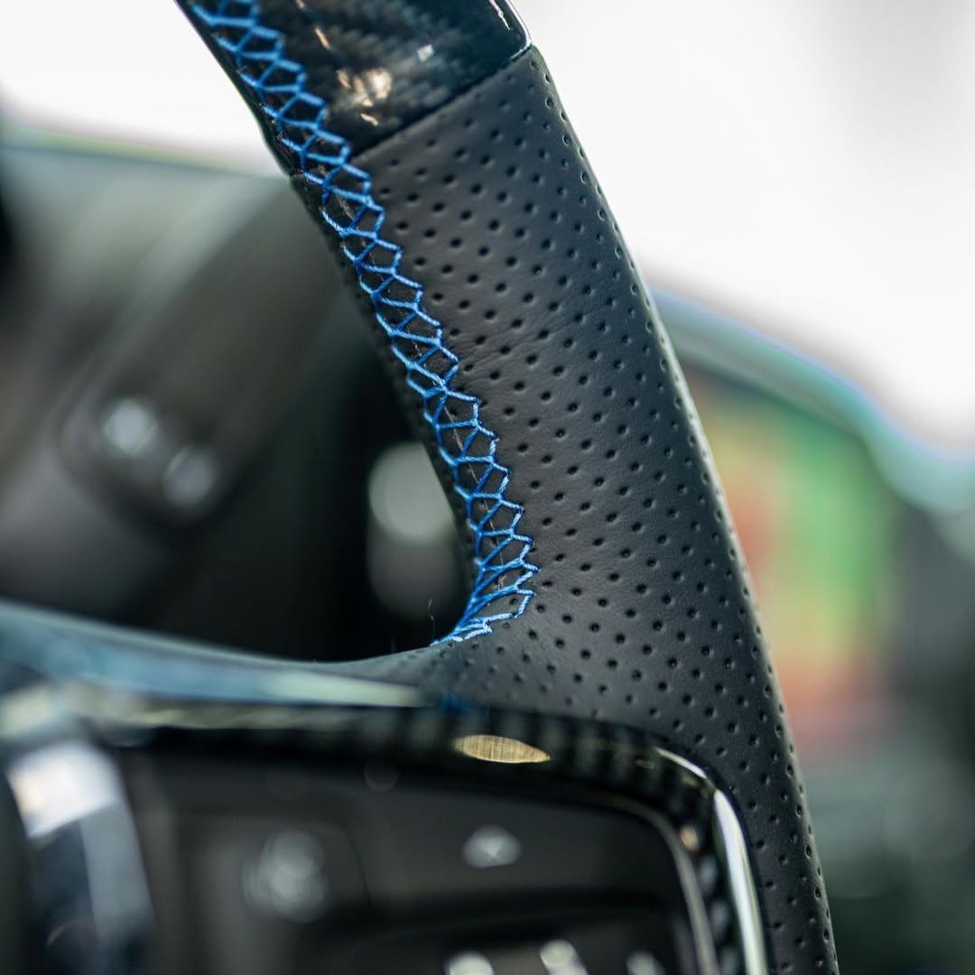 Chevrolet Silverado / Suburban Carbon Fiber Steering Wheel (Custom Order)