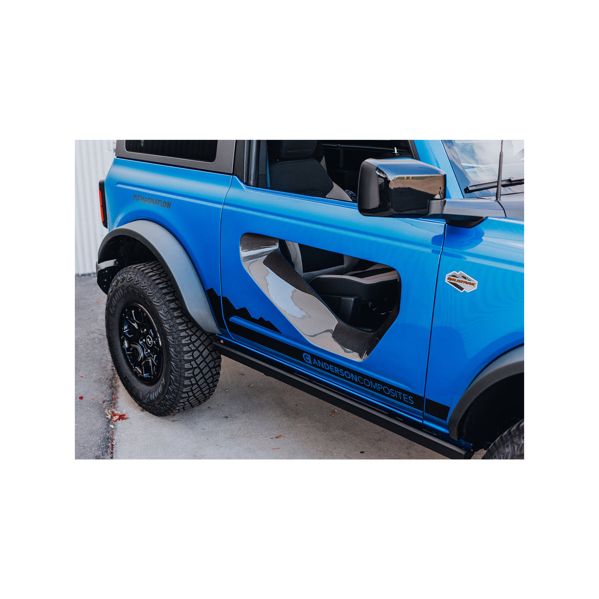 Fiberglass halo doors with carbon fiber inserts for 2021-2026 Ford Bronco 2DR