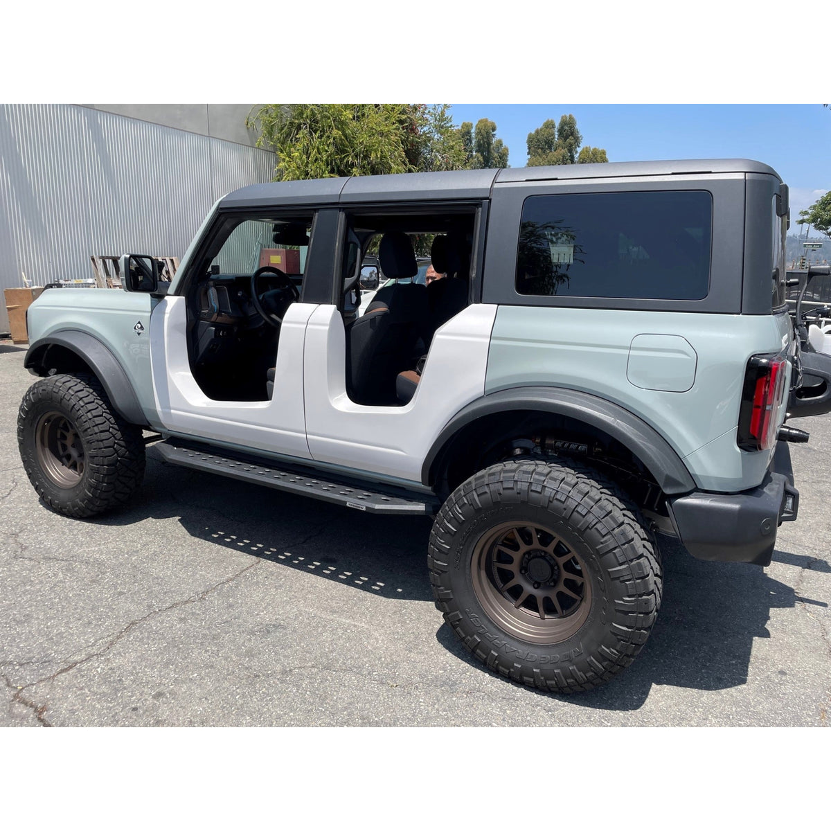 Fiberglass front Roadster doors for 2021-2026 Ford Bronco 4DR