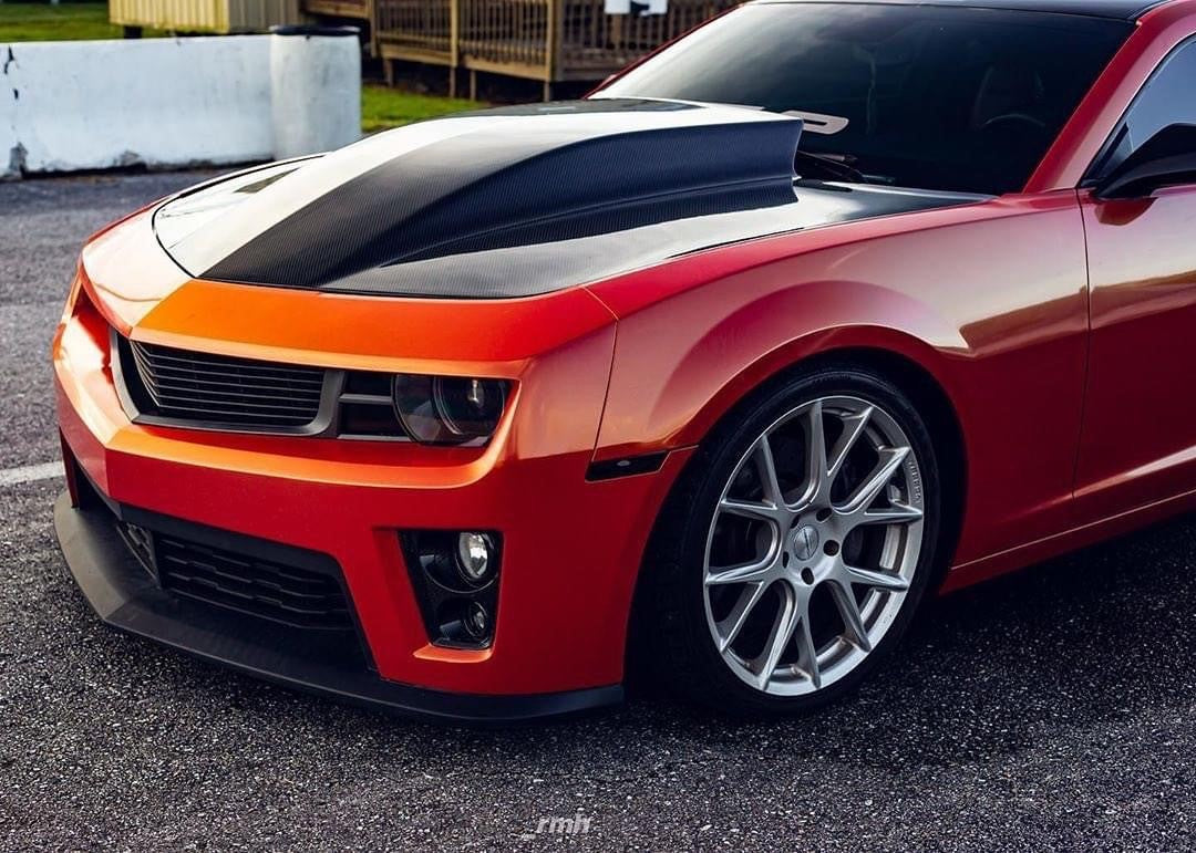 Type-CP (COPO style) carbon fiber cowl hood for 2010-2015 Chevrolet Camaro