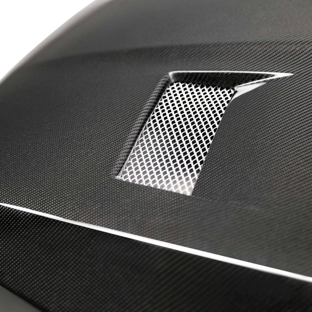Type-TM carbon fiber hood for 2016-2018 Ford Focus RS