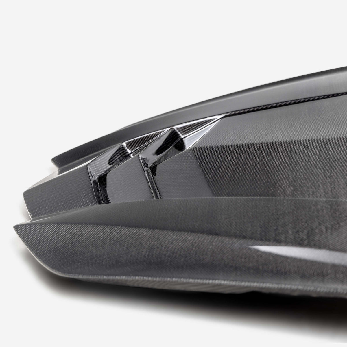 Type-LT double sided carbon hood for 2020-2024 Chevrolet C8