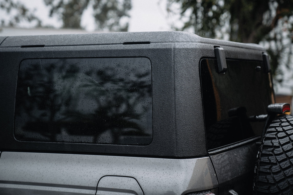 Fiberglass w black textured coating Hardtop for 2021-2026 Ford Bronco 4DR