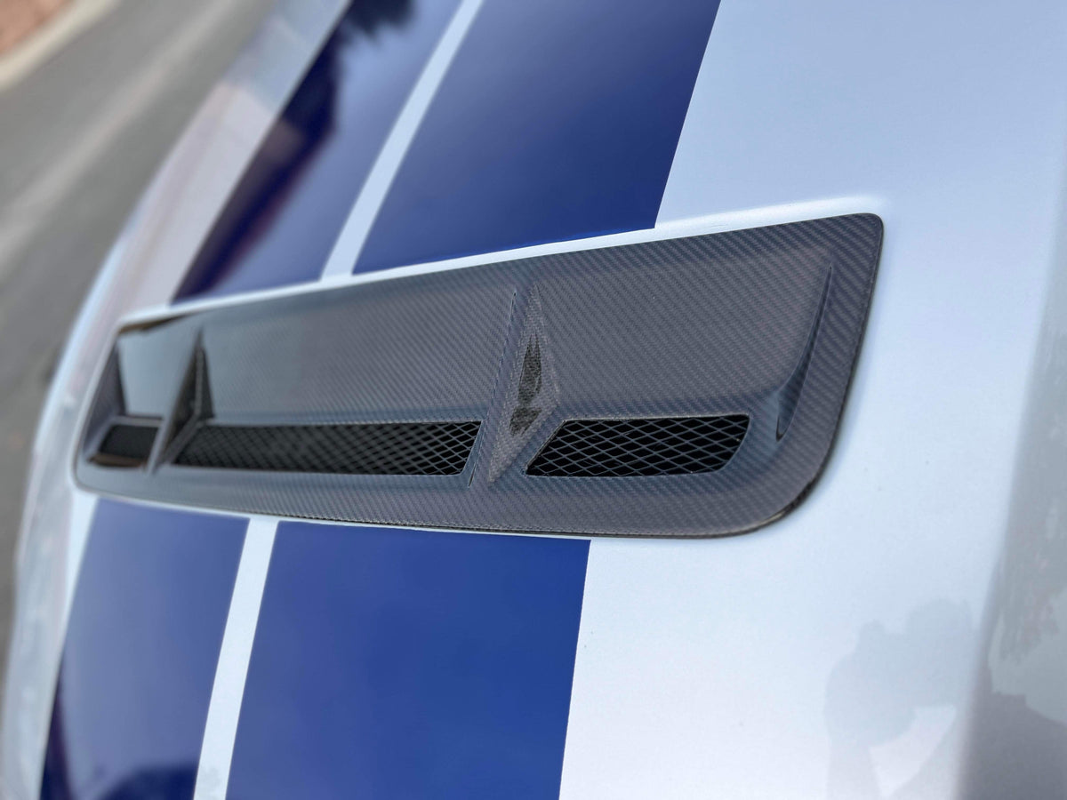 Carbon fiber hood vent for 2010-2014 Ford Shelby GT500