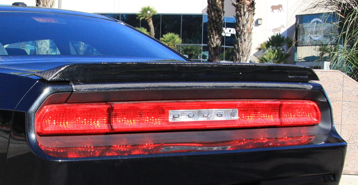 Carbon fiber rear spoiler for 2008-2014 Dodge Challenger SRT