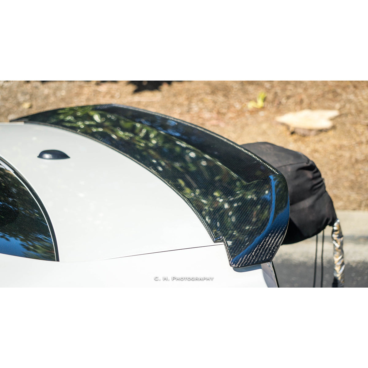 Carbon fiber rear spoiler for 2010-2014 Ford Mustang Shelby GT500