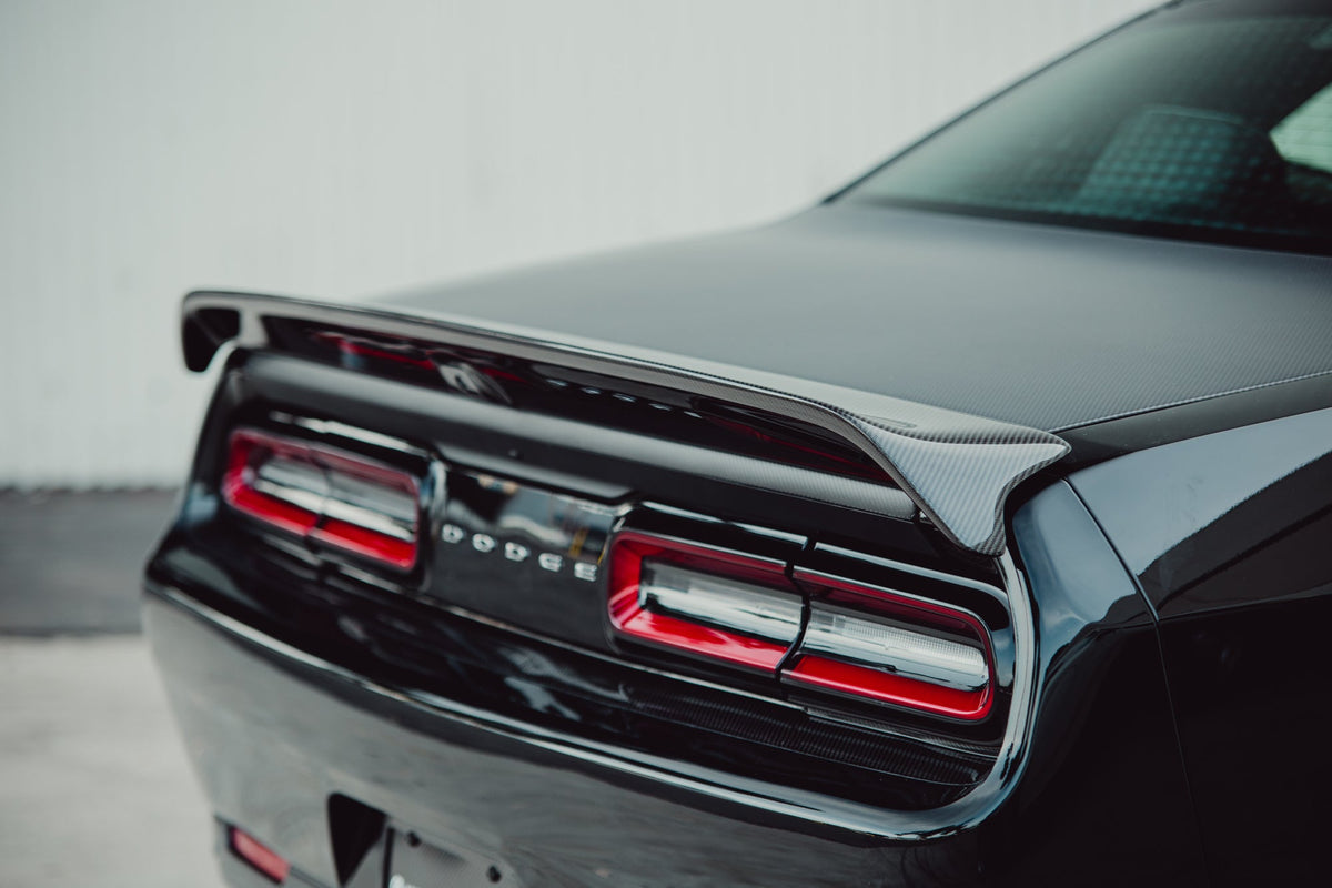 Type-PS SRT Performance Spoiler style carbon fiber rear spoiler for 2018-2023 Dodge Challenger