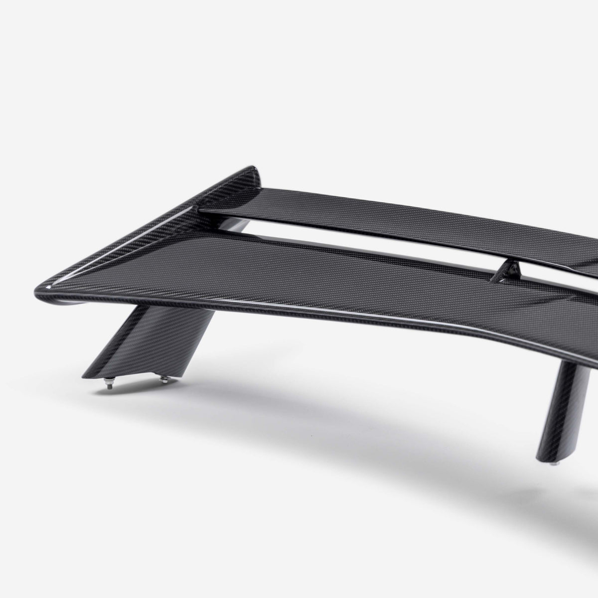 Type-HWD carbon fiber spoiler for 2020-2024 Chevrolet C8