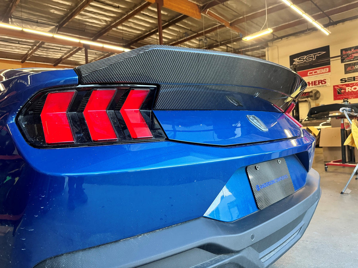 Type-SA carbon fiber rear spoiler module for 2024-2026 Ford Mustang