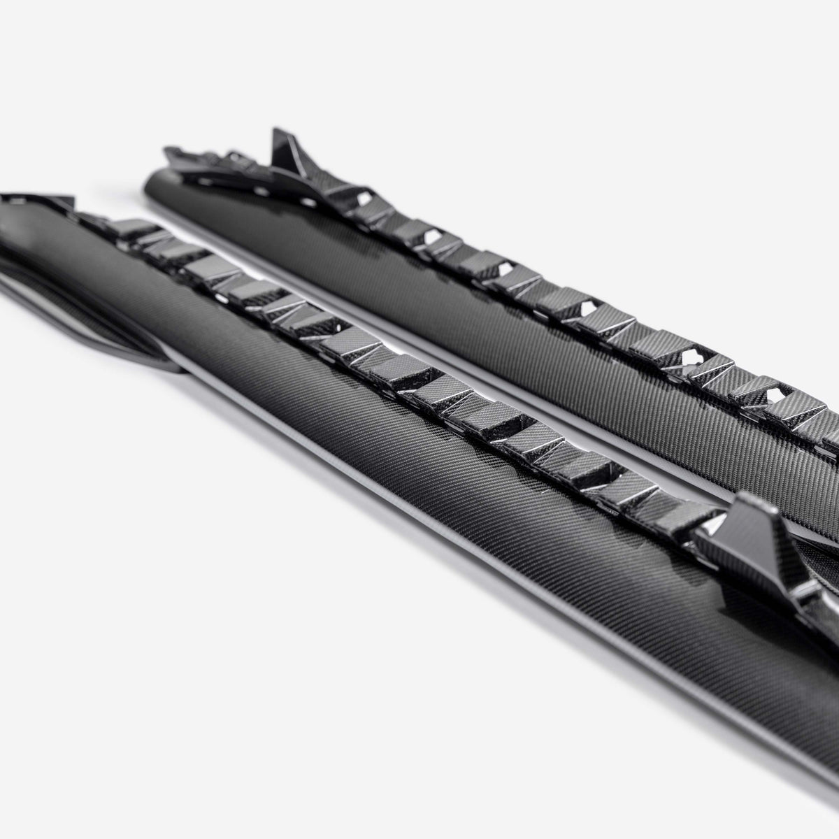 Type-GT5 carbon fiber side rocker panel splitter for 2024-2026 Ford Mustang