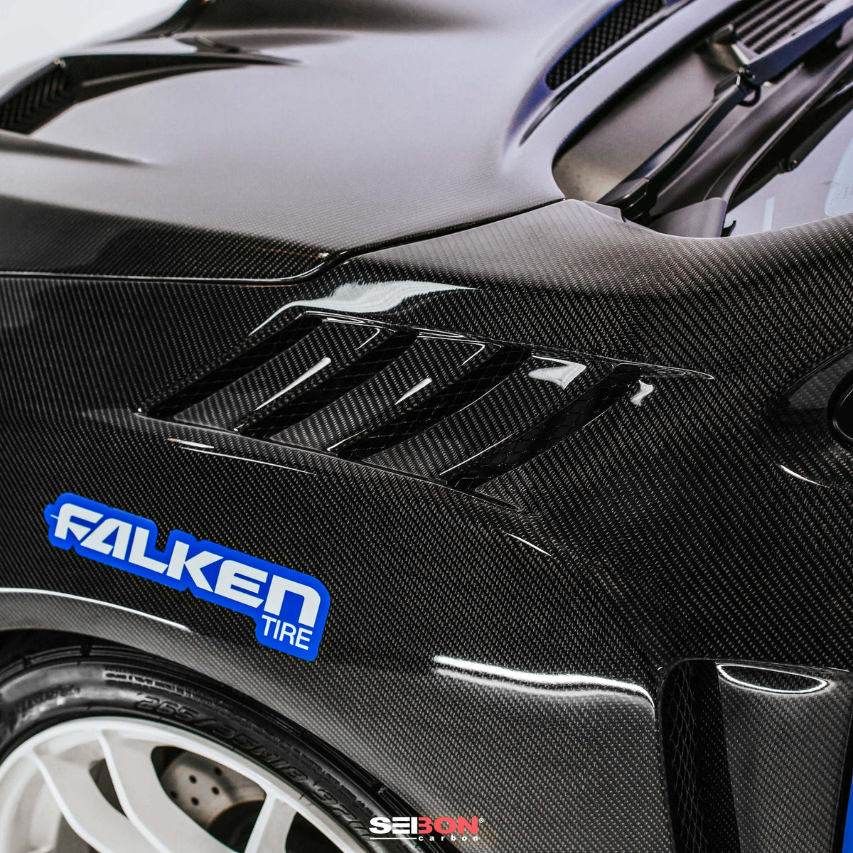W-Style Carbon Fiber fenders for 2015-2021 Subaru WRX / STi