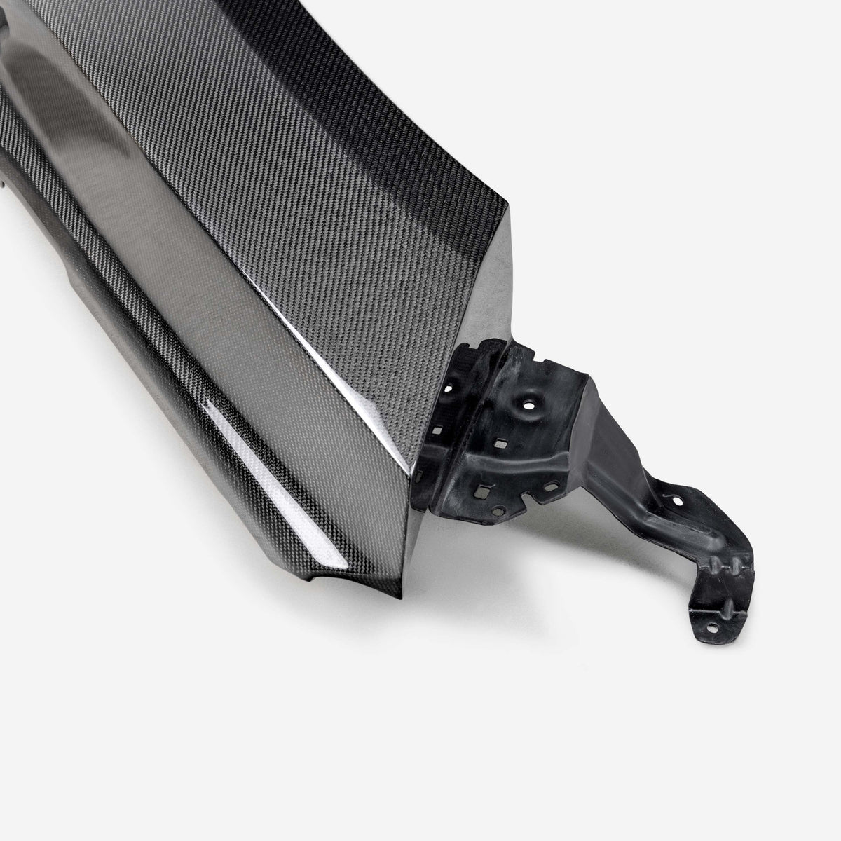 MB-Style Carbon Fiber Front Fenders for 2022-2024 Nissan Frontier (5.1 cm Rise & 10.2 cm Wider)