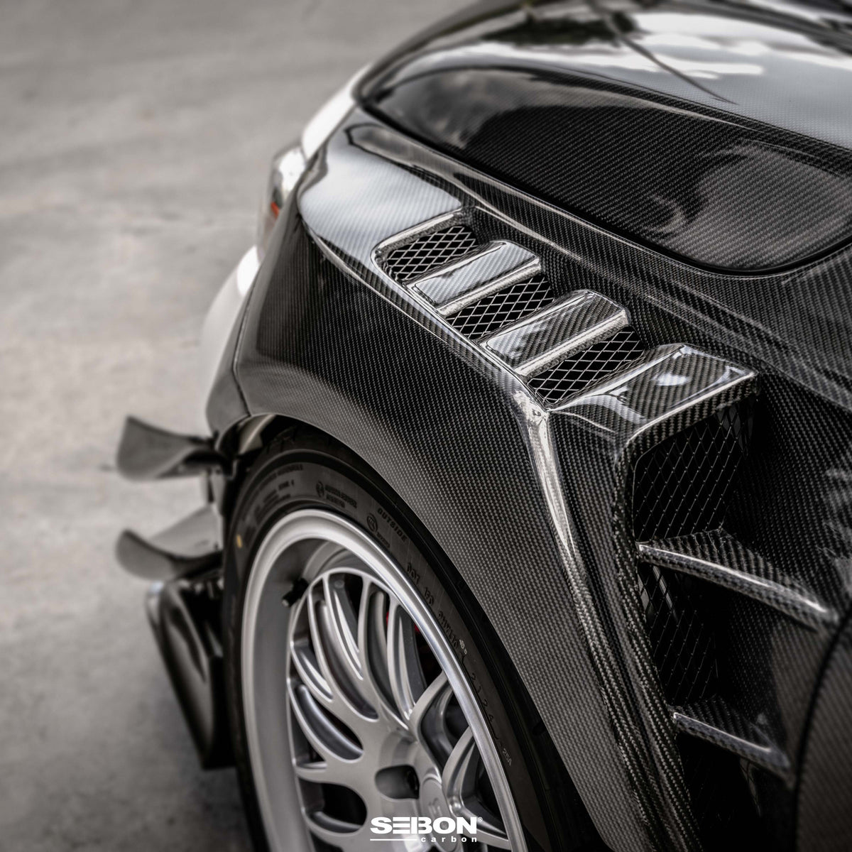 MB-Style Carbon Fiber Fenders for 2023-2026 Honda Civic Type R (20mm Wider)
