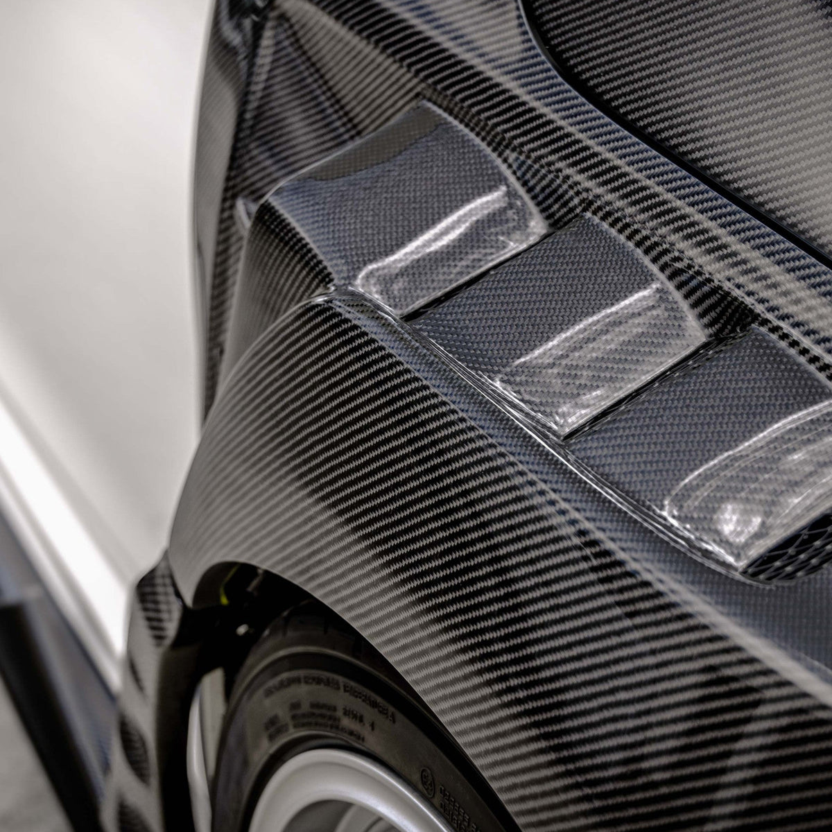 MB-Style Carbon Fiber Fenders for 2023-2026 Honda Civic Type R (20mm Wider)