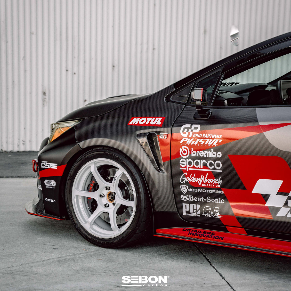 OEM-style dry carbon Fiber fenders for 2023-2026 Toyota GR Corolla - Gloss