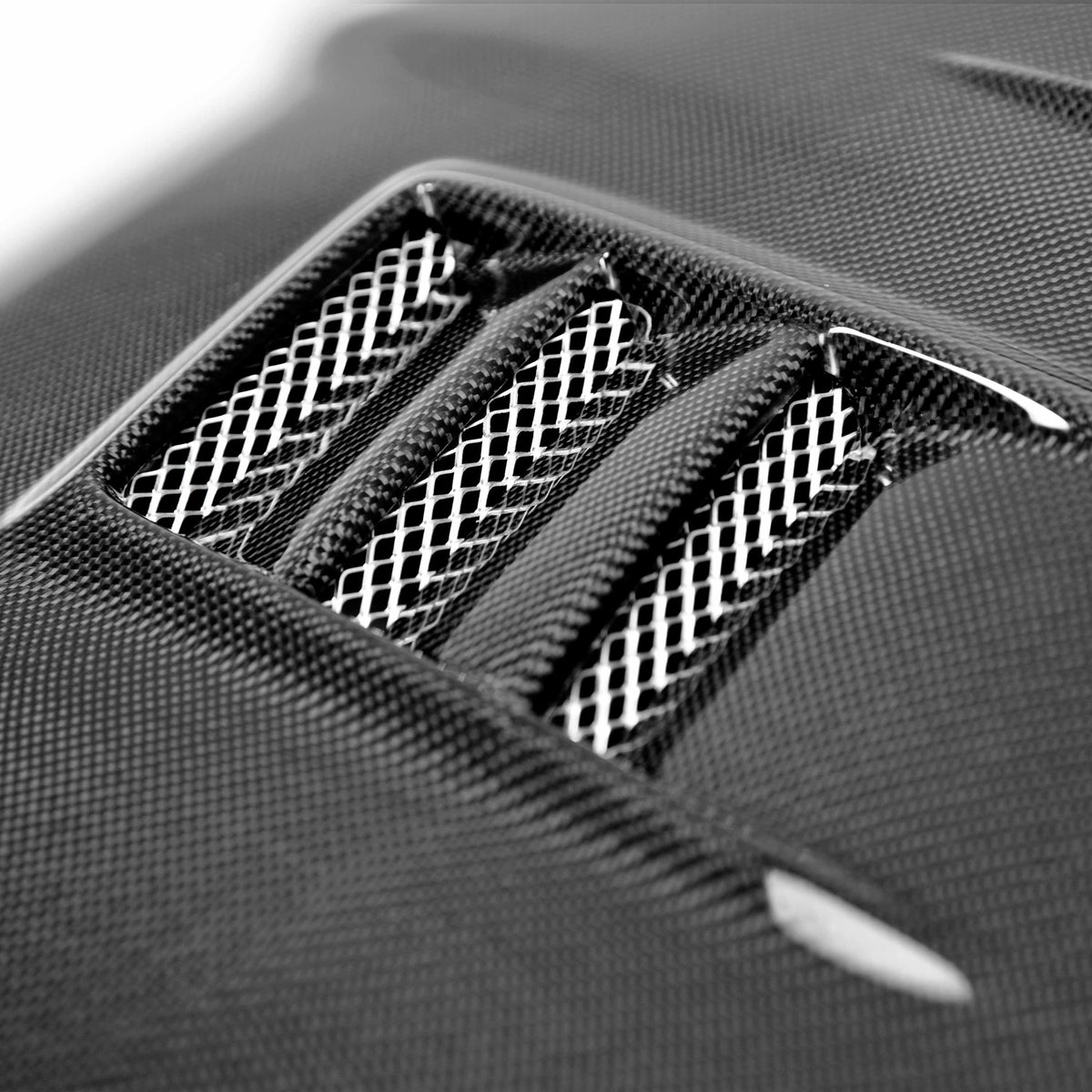 CWII-Style Carbon Fiber hood for 2006-2007 Subaru Impreza/WRX / STi