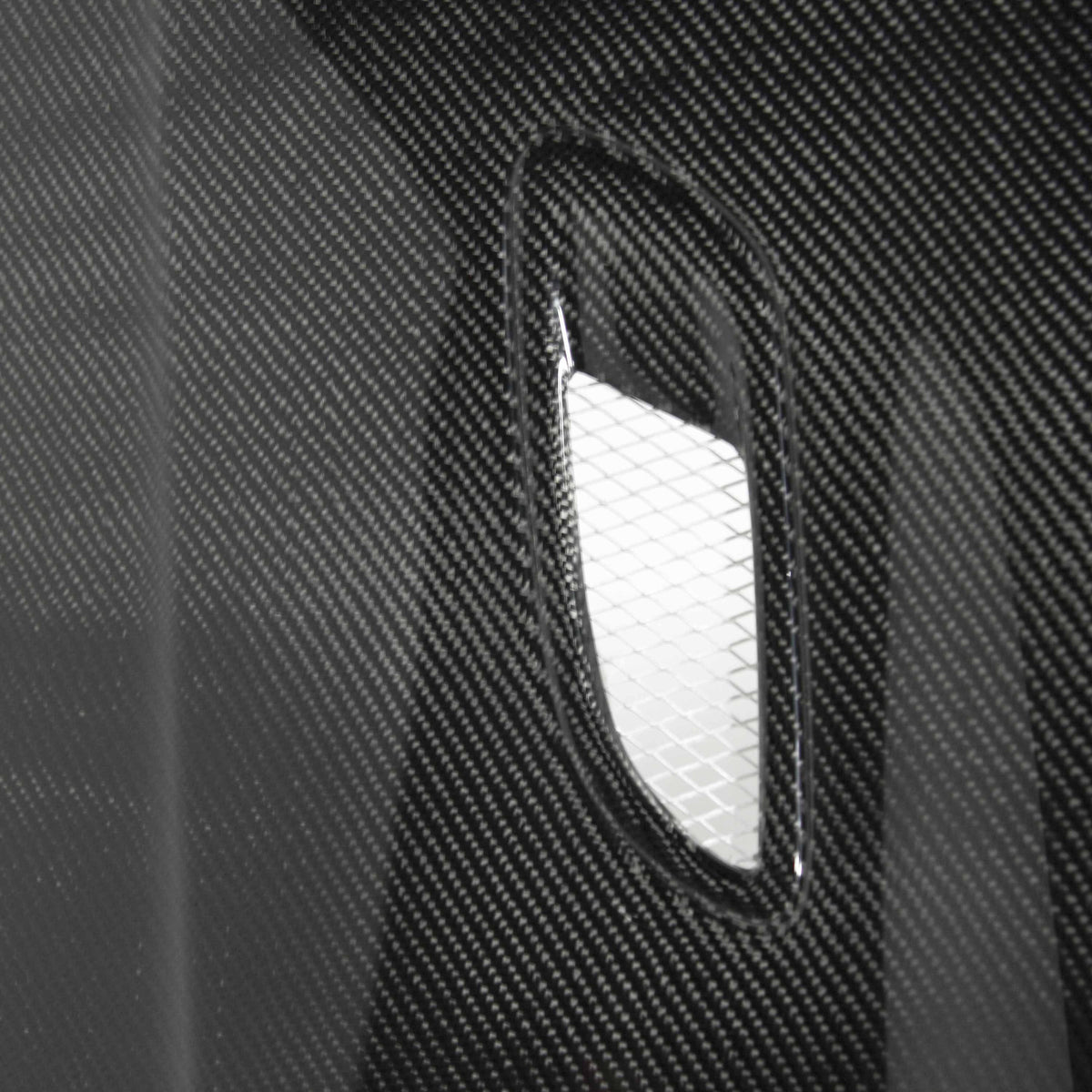 BM-Style Carbon Fiber Hood for 2008-2013 BMW E82 1 Series / 1M Coupe