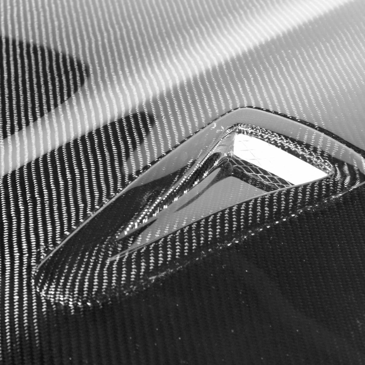 GTR-Style Carbon Fiber hood for 2009-2020 Nissan 370Z