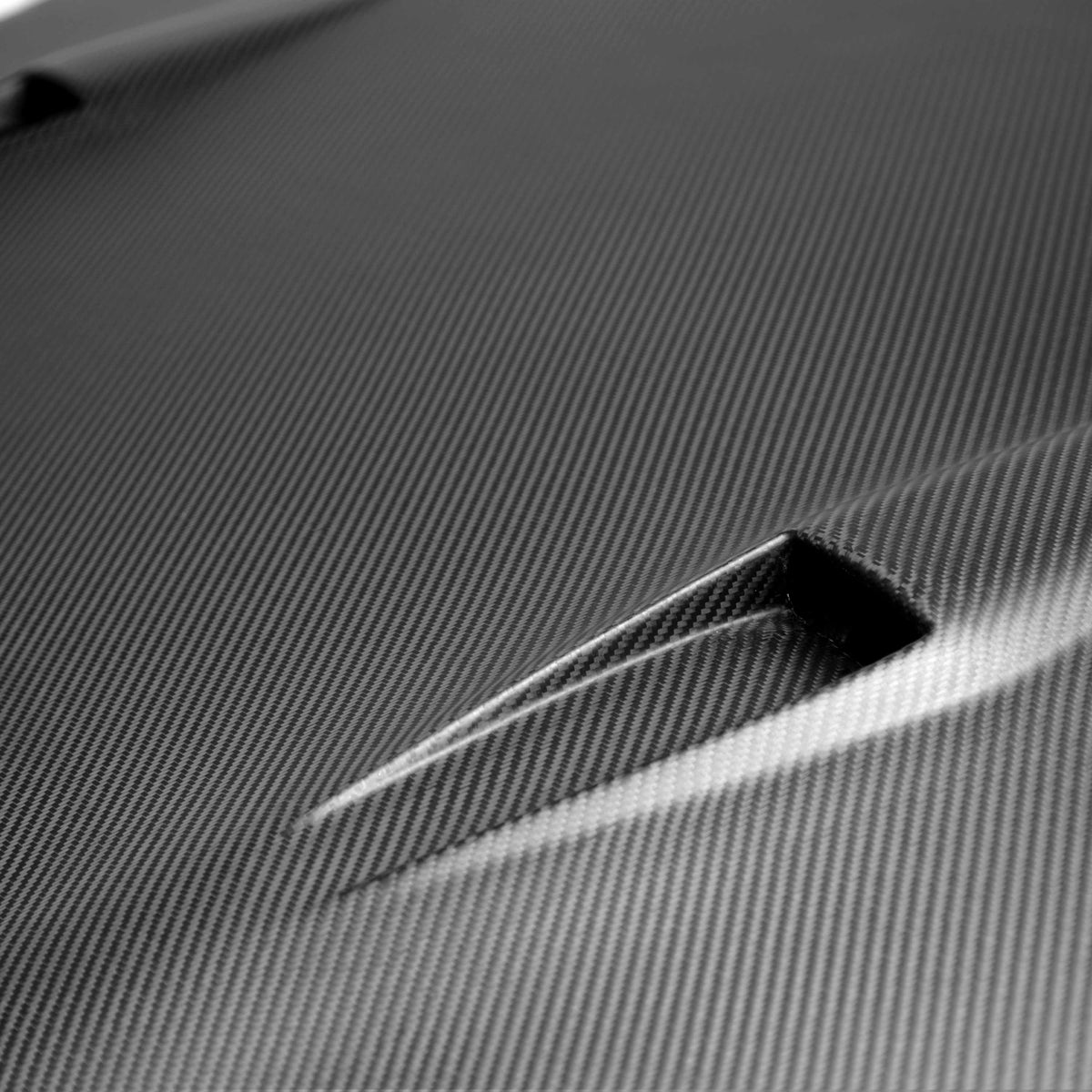 GTII-style Dry Carbon Fiber hood for 2009-2016 Nissan GT-R - Matte