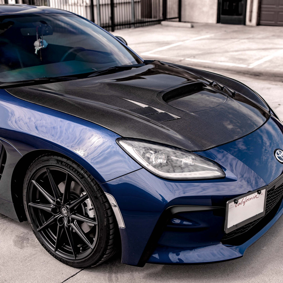 FA-Style Carbon Fiber hood for 2022-2026 Toyota GR86/ Subaru BRZ