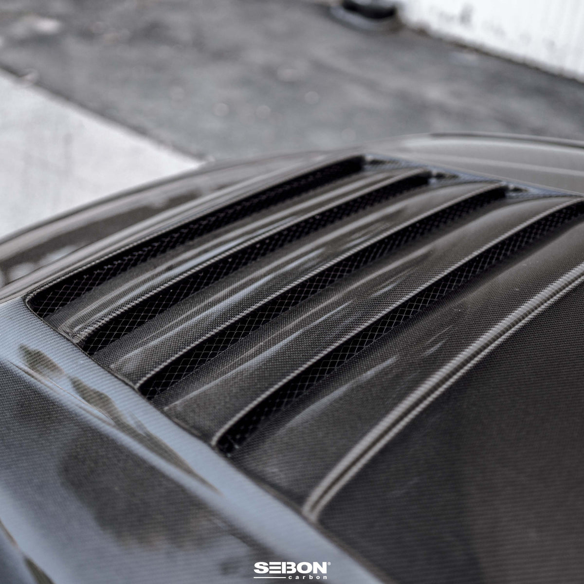 DS-Style Carbon Fiber hood for 1999-2001 Nissan Skyline R34 GT-R