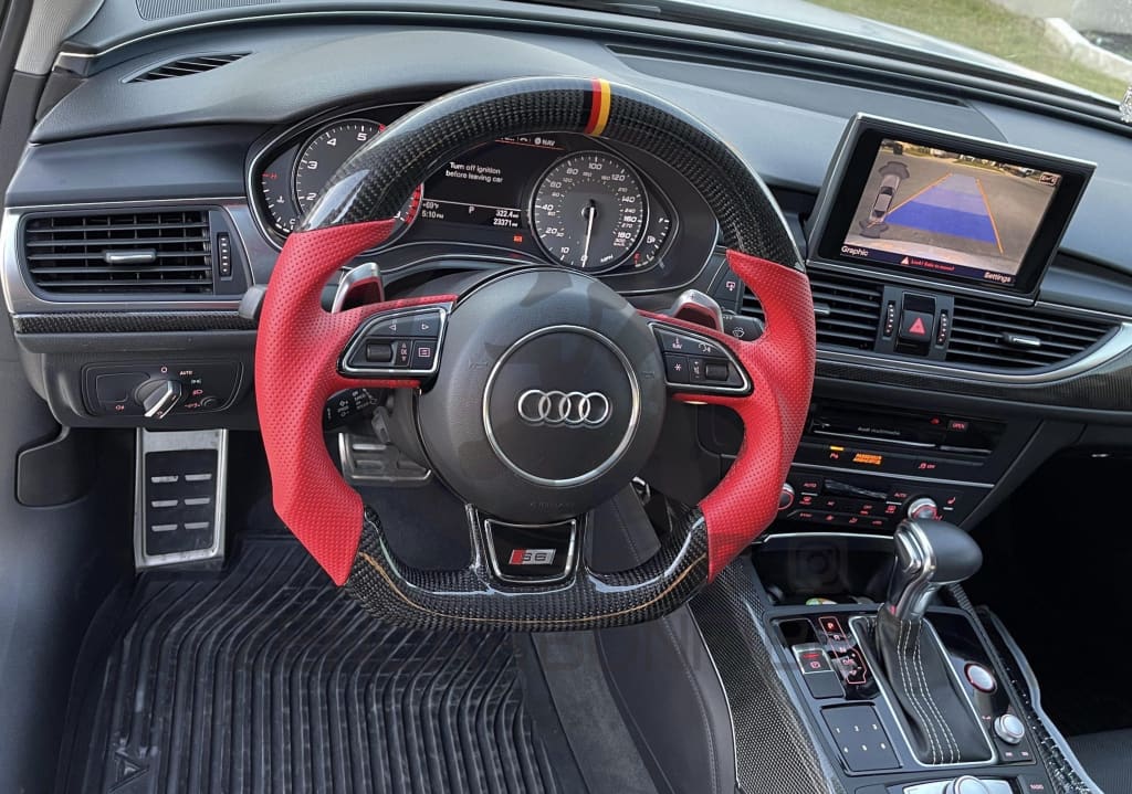 2012-2016 Audi B8.5/8V A3/S3/RS3, A4/S4/RS4, A5/S5/RS5 Carbon Fiber Steering Wheel