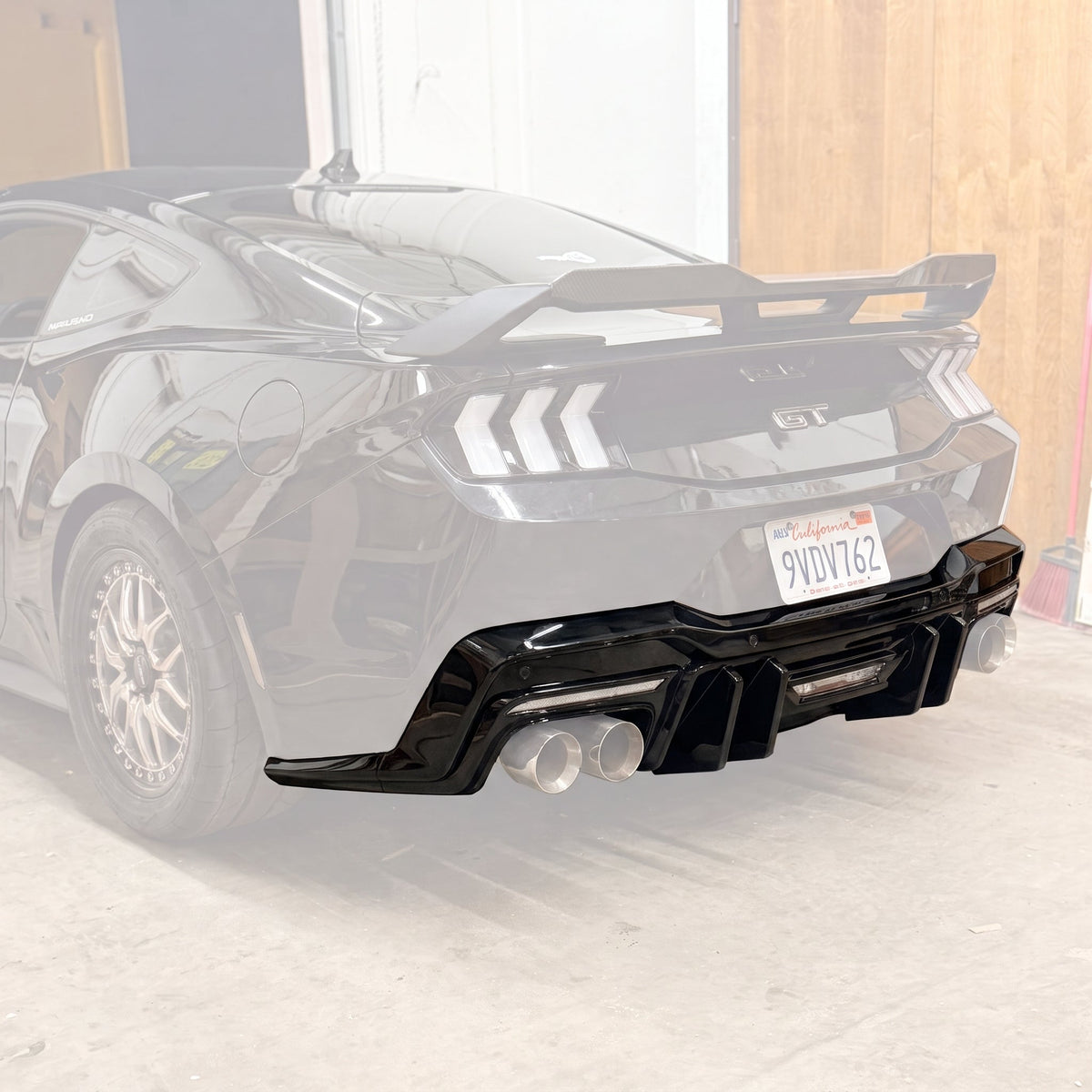 2024+ Mustang V2 Gloss Black Diffuser