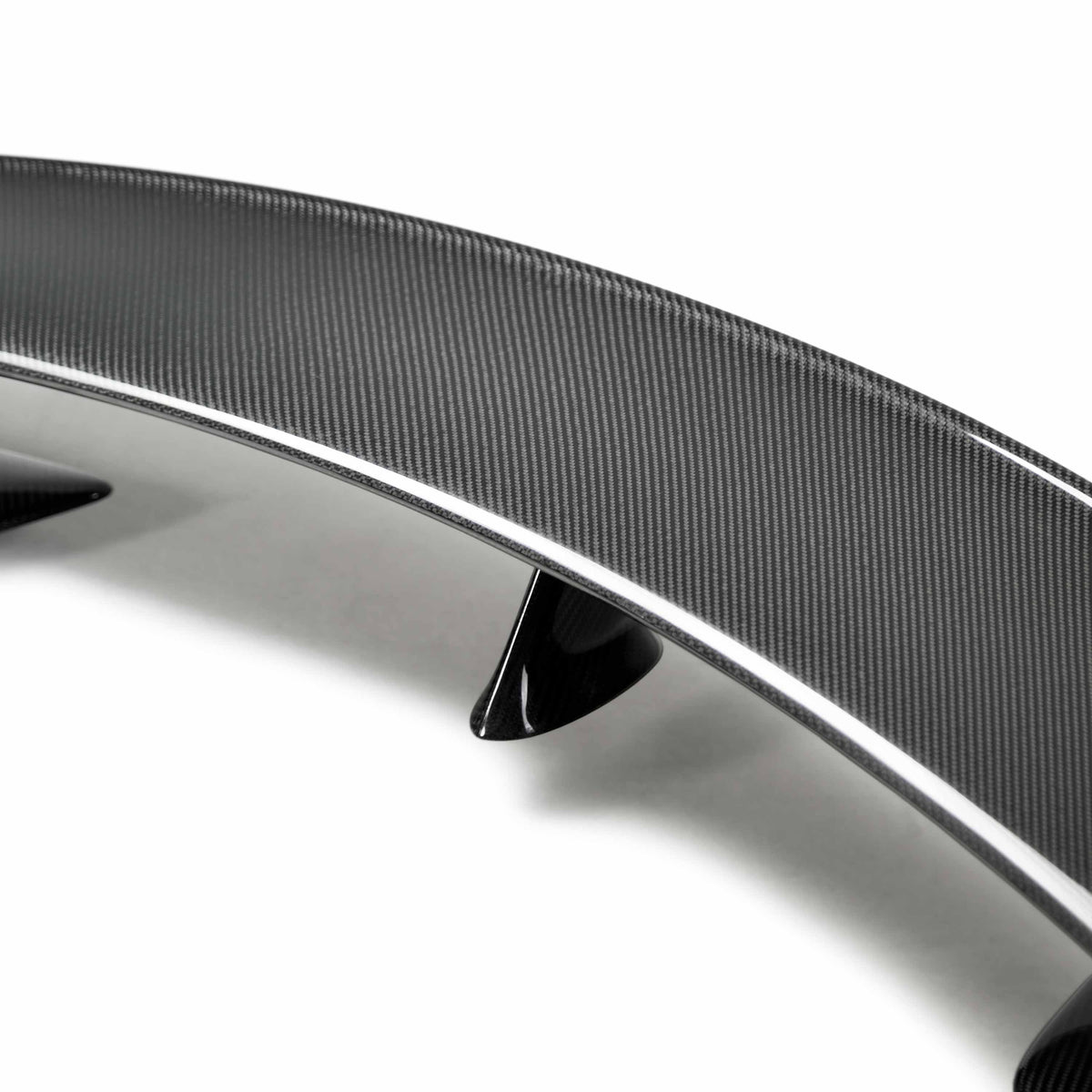 VS-Style Carbon Fiber rear spoiler for 2009-2024 Nissan GT-R