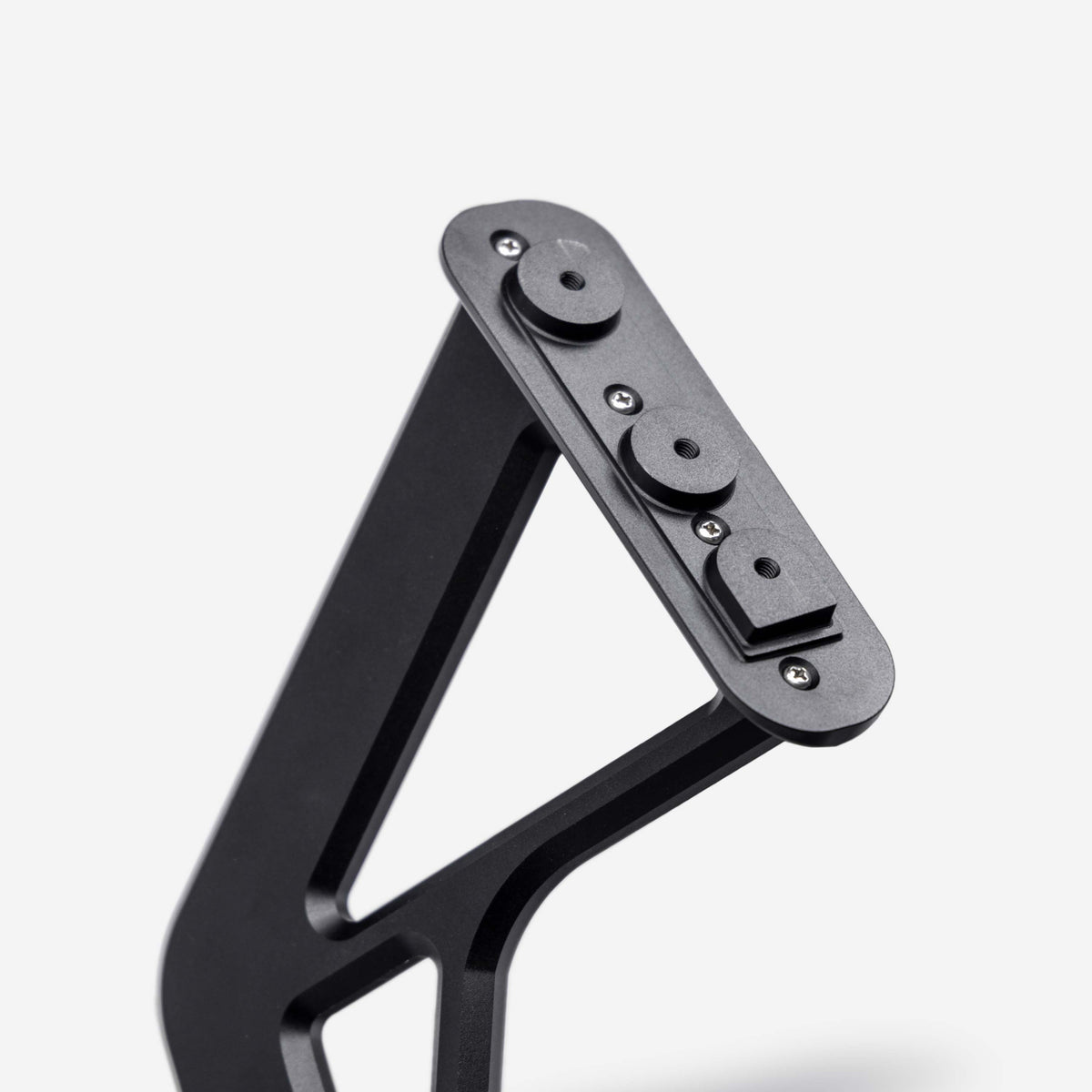 BH-style rear spoiler mounting bracket for 2023-2026 Honda Civic Type R