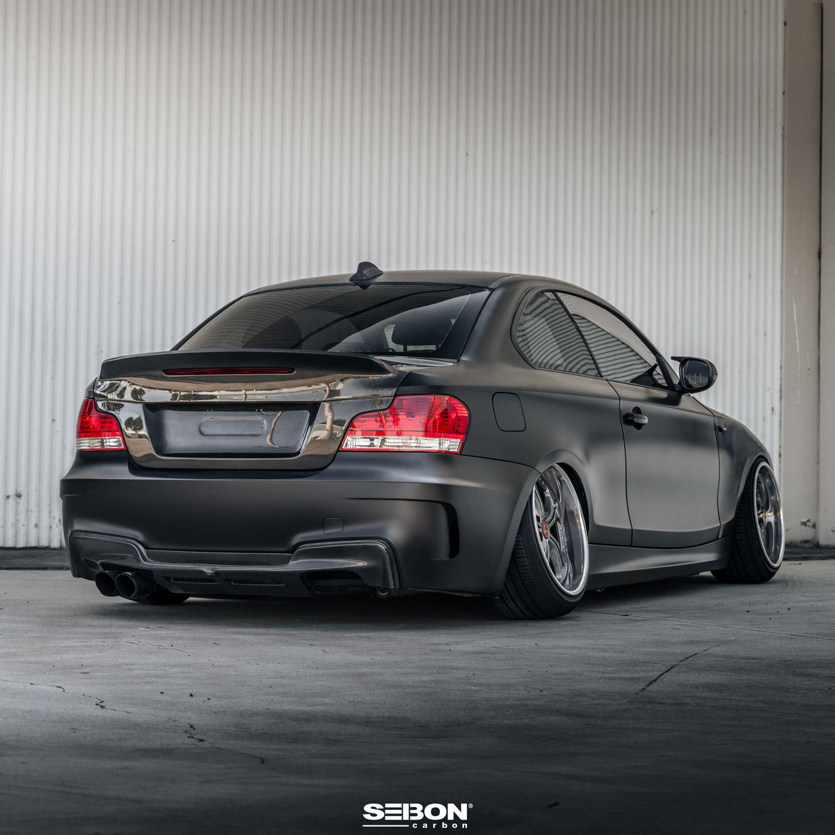 CSL-Style Carbon Fiber Trunk Lid for 2008-2013 BMW E82 1 Series / 1M Coupe