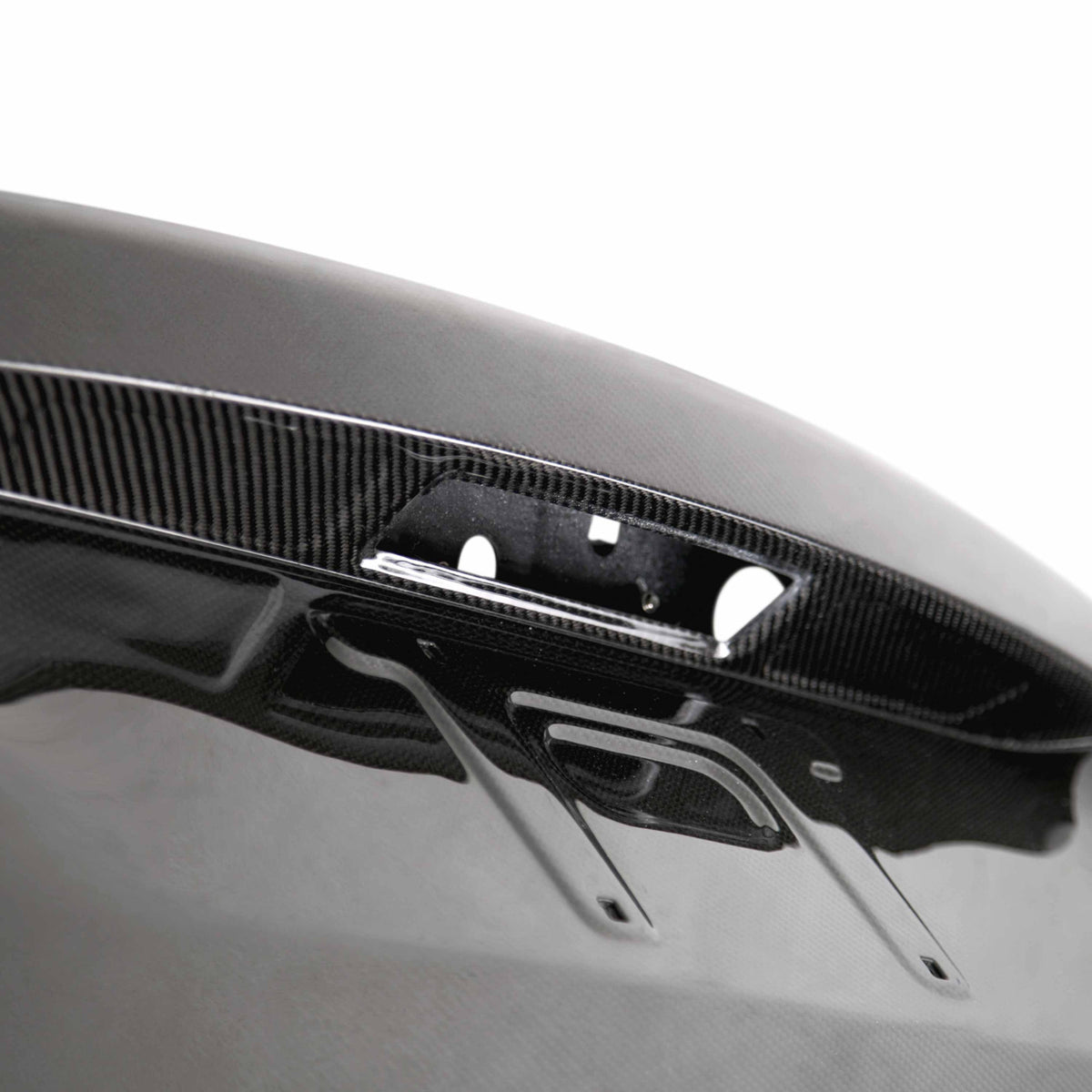 Carbon fiber trunk lid for 2015-2018 Ford Focus Hatchback