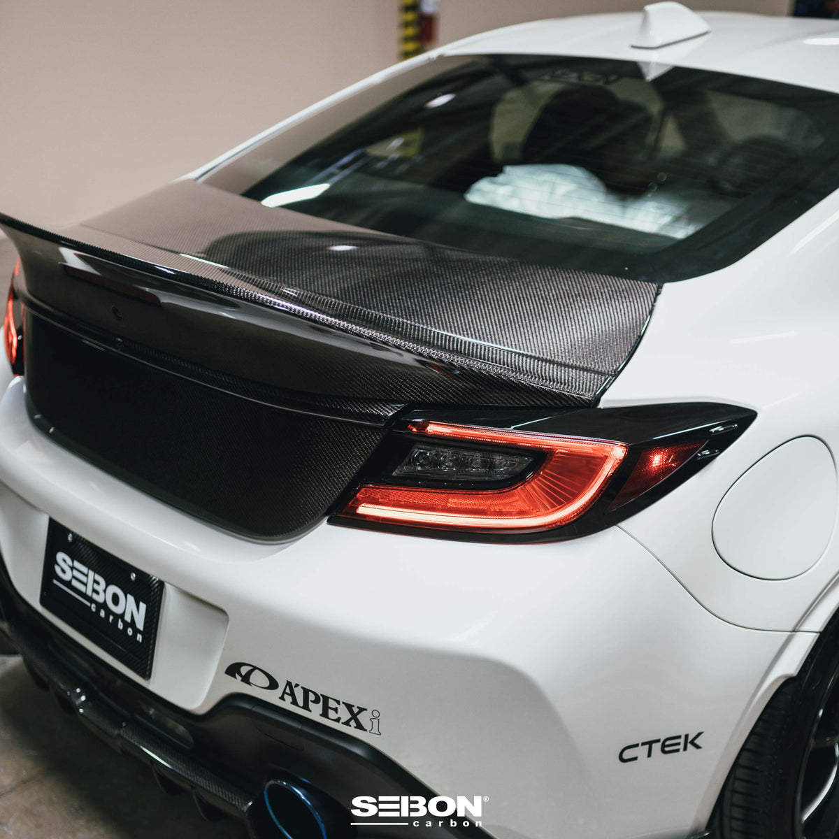 Carbon fiber trunk lid for 2022-2026 Toyota GR86/ Subaru BRZ